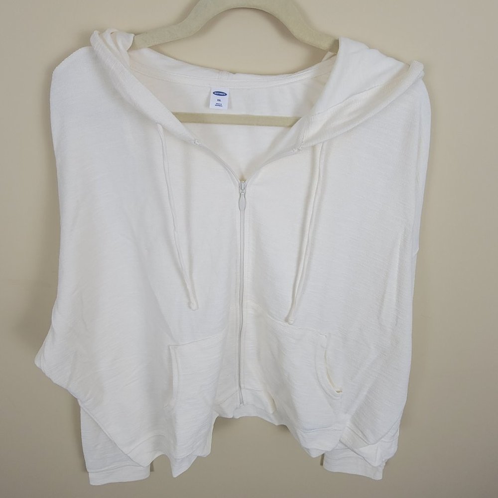 White Old Navy zip up hoodie- Never Worn